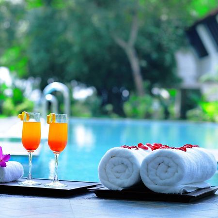 Nihara Resort And Spa Коччи Экстерьер фото